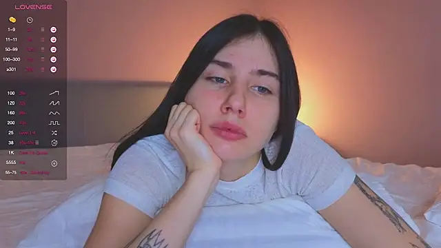 Snapshot of Vostok-6 chatting on October 2025 04:06:02 PM Vostok-6 online show from October 2025 04:06:02 PM