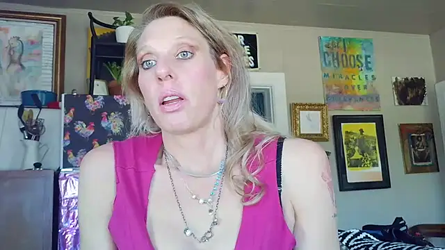 Glamazonx online show from March 2026 11:02:01 PM