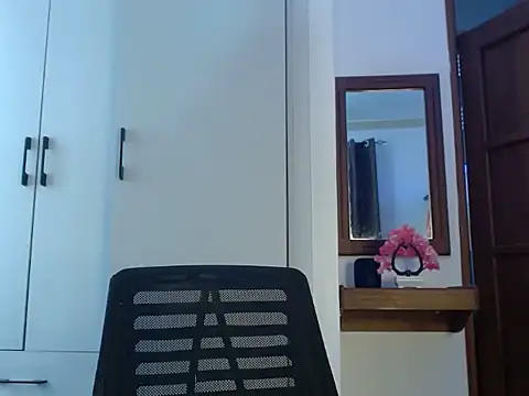 queencydoll online show from May 2026 07:02:02 AM