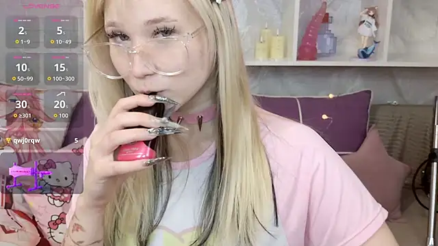 MeowkaKitty online show from September 2025 01:42:02 AM