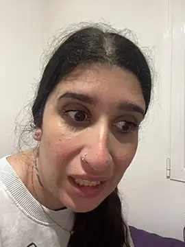 lylyacachonda online show from May 2026 11:37:02 AM
