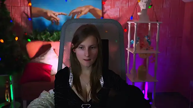 EllaHorton online show from January 2025 03:01:02 PM