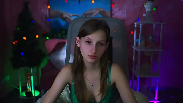 EllaHorton online show from January 2025 02:41:01 PM