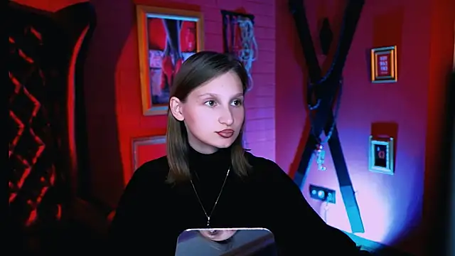 EllaHorton online show from September 2025 04:34:01 PM
