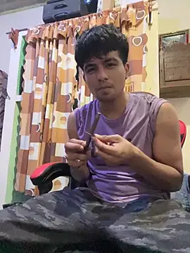 yObal-hot online show from May 2026 08:15:01 PM