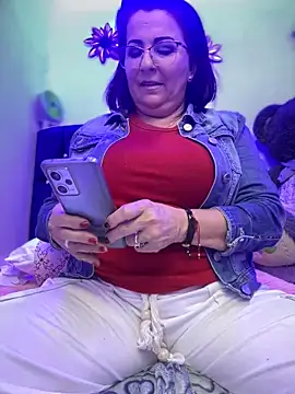 Snapshot of PaulinaSanders_X chatting on January 2025 09:19:01 PM PaulinaSanders X online show from January 2025 09:19:01 PM