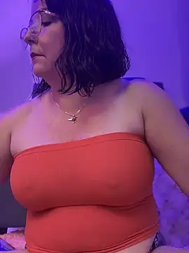 Snapshot of PaulinaSanders_X chatting on February 2025 06:49:02 PM PaulinaSanders X online show from February 2025 06:49:02 PM