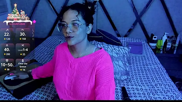 paula daniela1 online show from December 2024 10:55:02 PM