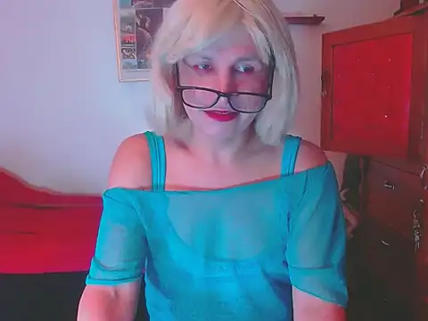 LorenJade online show from December 2025 12:51:01 AM