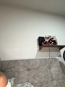 Snapshot of Zarah_Blare chatting on December 2024 03:06:01 AM Zarah Blare online show from December 2024 03:06:01 AM