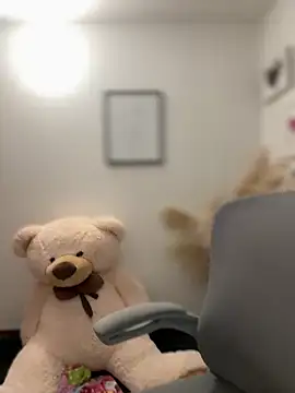 Snapshot of Zarah_Blare chatting on September 2025 12:00:02 AM Zarah Blare online show from September 2025 12:00:02 AM