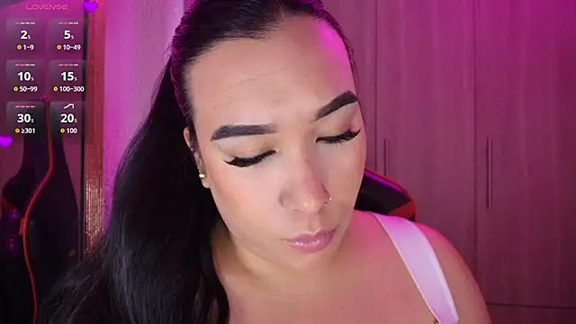 leahtemptation3 online show from November 2025 02:10:02 PM