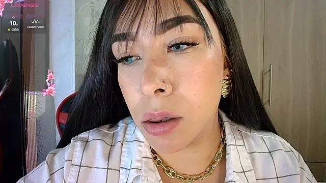 leahtemptation3 online show from May 2026 12:07:01 AM