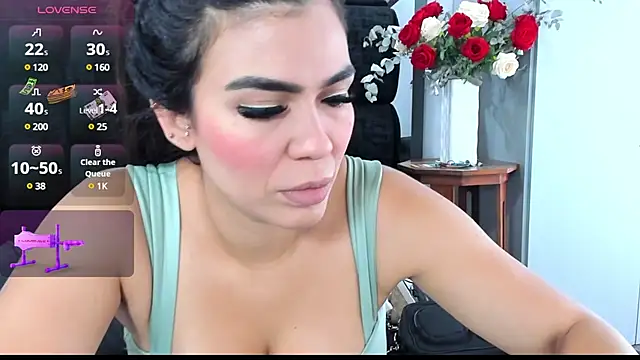 Snapshot of Arianna_Jones1 chatting on March 2025 09:15:01 PM Arianna Jones1 online show from March 2025 09:15:01 PM