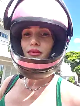 Irresistible24 online show from December 2025 05:52:01 PM