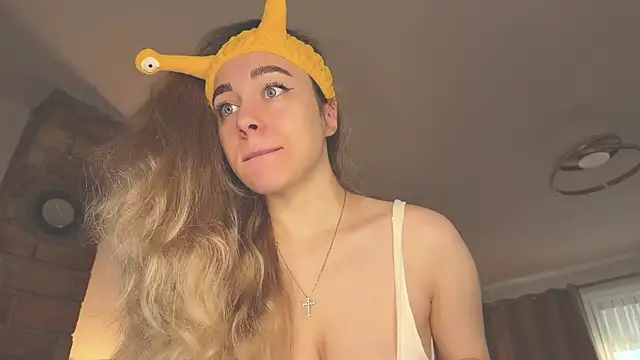 Snapshot of hotexclusive_ chatting on December 2024 06:48:02 AM hotexclusive online show from December 2024 06:48:02 AM