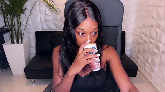 smileybabe online show from December 2024 05:38:02 AM