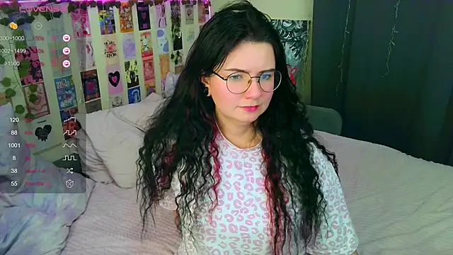 Snapshot of ss-katekisa-ss chatting on October 2025 04:05:01 PM ss-katekisa-ss online show from October 2025 04:05:01 PM