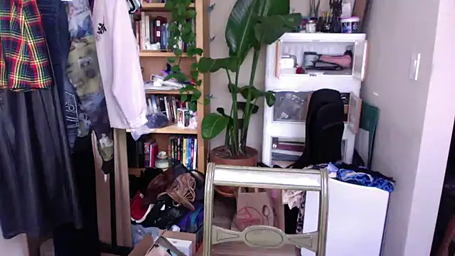 goddessdaisysky online show from September 2025 06:21:01 PM