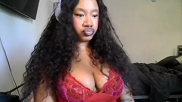 goddessdaisysky online show from April 2026 05:32:02 PM