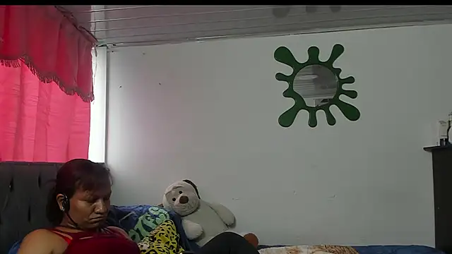 Snapshot of Laflaka22 chatting on November 2025 07:58:01 PM Laflaka22 online show from November 2025 07:58:01 PM