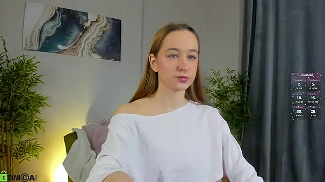 Snapshot of Sweett_Monica chatting on November 2025 01:05:01 AM Sweett Monica online show from November 2025 01:05:01 AM