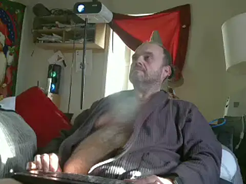 Snapshot of caressonnous chatting on December 2024 07:04:02 PM caressonnous online show from December 2024 07:04:02 PM