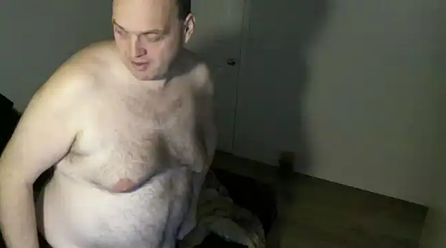 Snapshot of caressonnous chatting on January 2025 07:35:02 PM caressonnous online show from January 2025 07:35:02 PM