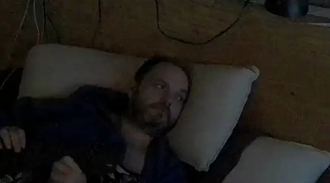 Snapshot of caressonnous chatting on March 2025 06:34:01 PM caressonnous online show from March 2025 06:34:01 PM