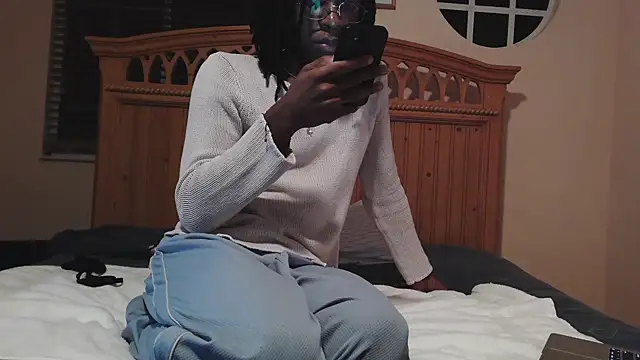 Snapshot of babytonyxxx chatting on January 2025 04:44:01 AM babytonyxxx online show from January 2025 04:44:01 AM