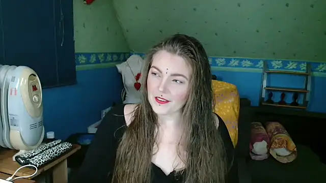 Snapshot of SherineDivine chatting on September 2025 03:52:02 AM SherineDivine online show from September 2025 03:52:02 AM