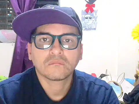 ClarkGiven online show from December 2025 12:06:01 AM