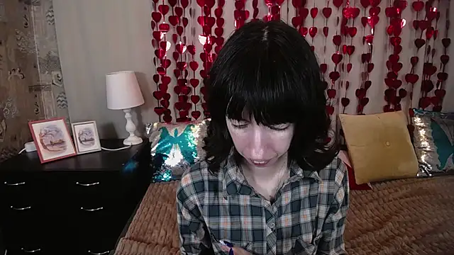 Snapshot of Unusual_G chatting on February 2025 01:26:02 PM Unusual G online show from February 2025 01:26:02 PM