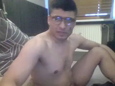 Snapshot of carsten_yazan chatting on March 2025 02:13:02 PM carsten yazan online show from March 2025 02:13:02 PM