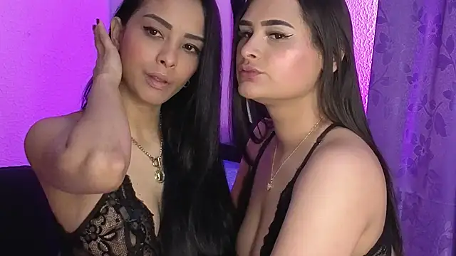 Snapshot of agatha_lovee chatting on October 2025 07:11:01 PM agatha lovee online show from October 2025 07:11:01 PM