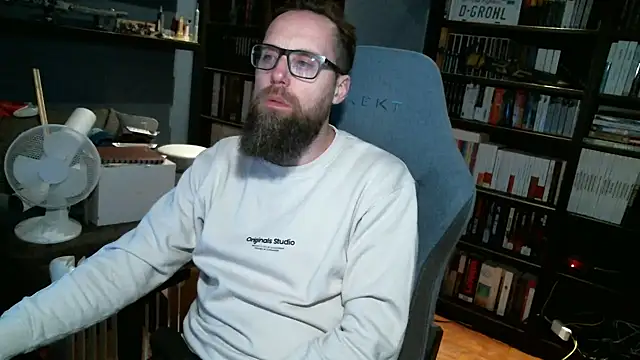 MeSteff online show from December 2024 11:39:01 PM