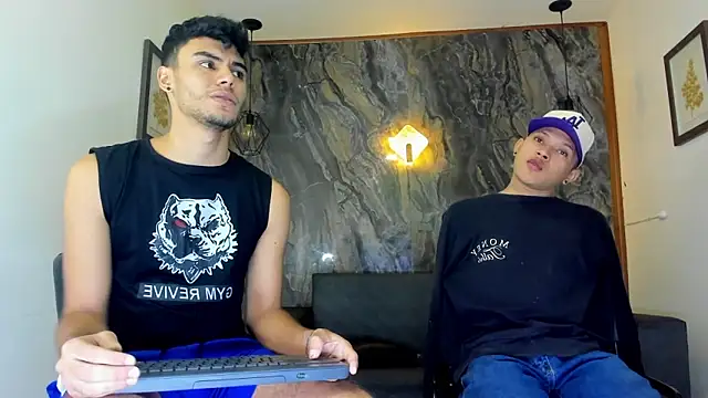 liam genner  online show from February 2025 08:11:02 PM