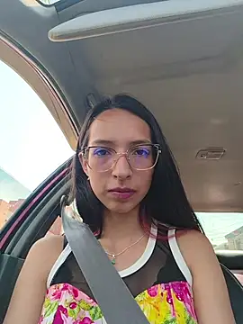 Snapshot of Katalleya_jyj chatting on December 2025 05:39:02 PM Katalleya jyj online show from December 2025 05:39:02 PM