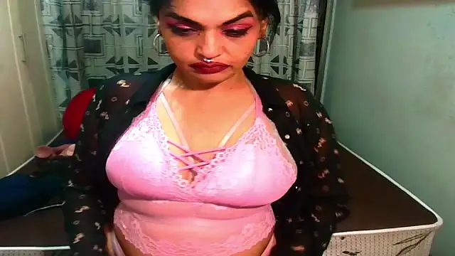 Snapshot of Indian_Blaze00 chatting on February 2025 08:11:01 PM Indian Blaze00 online show from February 2025 08:11:01 PM