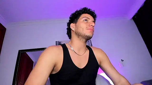 Curlblue online show from March 2025 06:43:01 AM