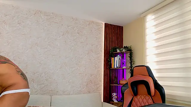 Snapshot of AdanReilly chatting on March 2026 07:20:02 PM AdanReilly online show from March 2026 07:20:02 PM