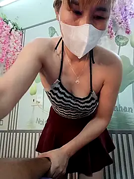 Snapshot of zizi_public chatting on November 2025 12:20:01 AM zizi public online show from November 2025 12:20:01 AM