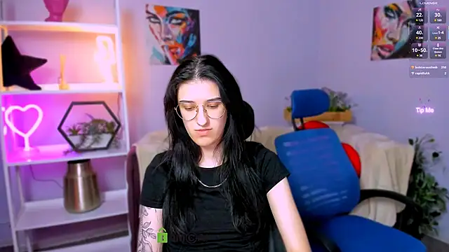 scarlet mooore online show from March 2025 11:32:01 PM