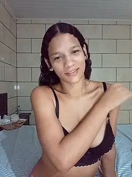 Snapshot of By_Aninha chatting on November 2025 07:44:01 AM By Aninha online show from November 2025 07:44:01 AM