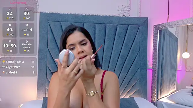 Martina-Roberts online show from January 2025 11:56:02 AM