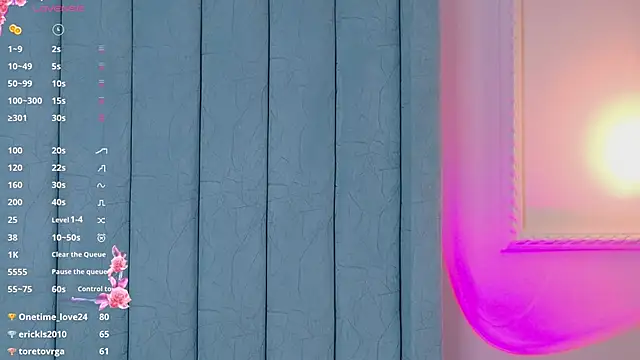 Martina-Roberts online show from March 2025 06:08:02 PM