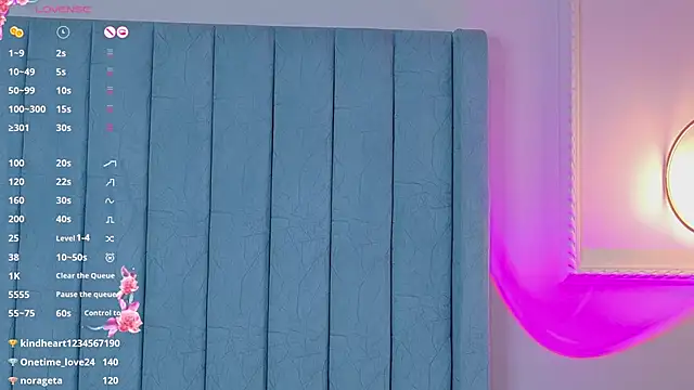 Martina-Roberts online show from March 2025 12:02:02 PM