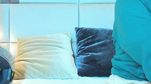 Snapshot of charlotte01__ chatting on October 2025 10:13:01 AM charlotte01   online show from October 2025 10:13:01 AM