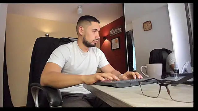 Snapshot of thesexlawyer1 chatting on December 2025 03:34:02 AM thesexlawyer1 online show from December 2025 03:34:02 AM