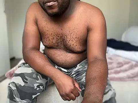 KivenSa online show from November 2025 03:37:02 PM